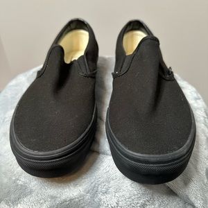 Black Vans Classic Slip Ons